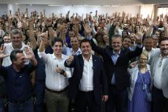 O governador Carlos Massa Ratinho Junior deu posse nesta segunda-feira (4) a 200 novos servidores que reforçarão o efetivo do Instituto Água e Terra (IAT).
