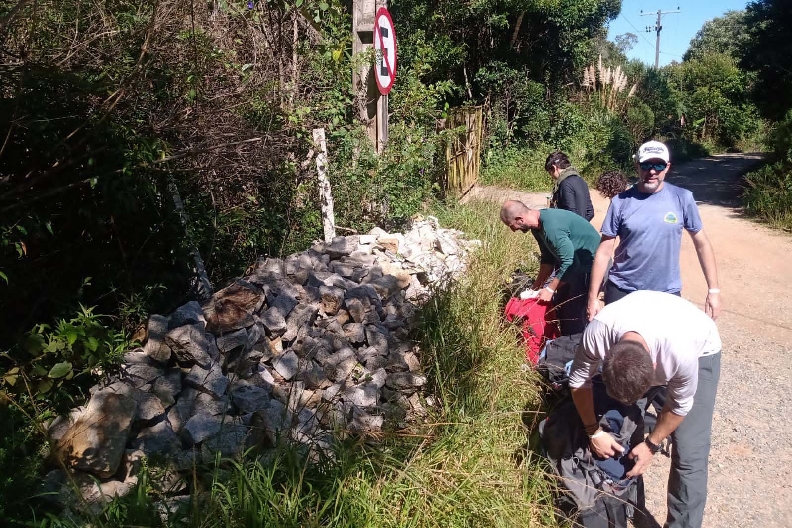 Mutirão voluntário com apoio técnico do Instituto Água e Terra (IAT) vai restaurar e revitalizar a trilha que dá acesso ao Morro Pão de Loth, um dos principais atrativos do Parque Estadual da Serra da Baitaca