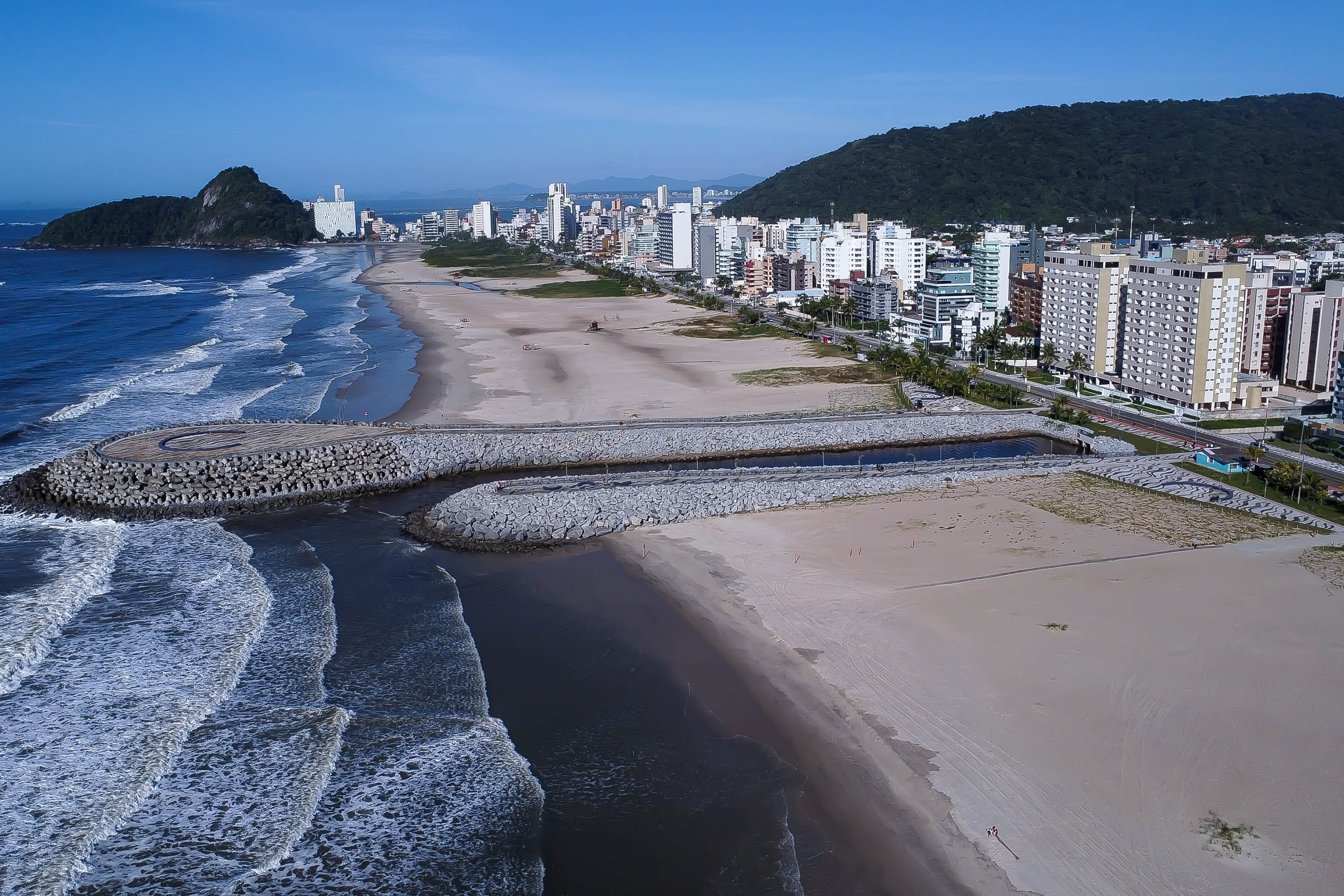Novo boletim da orla: revitalização de Matinhos atinge 94,33% em junho