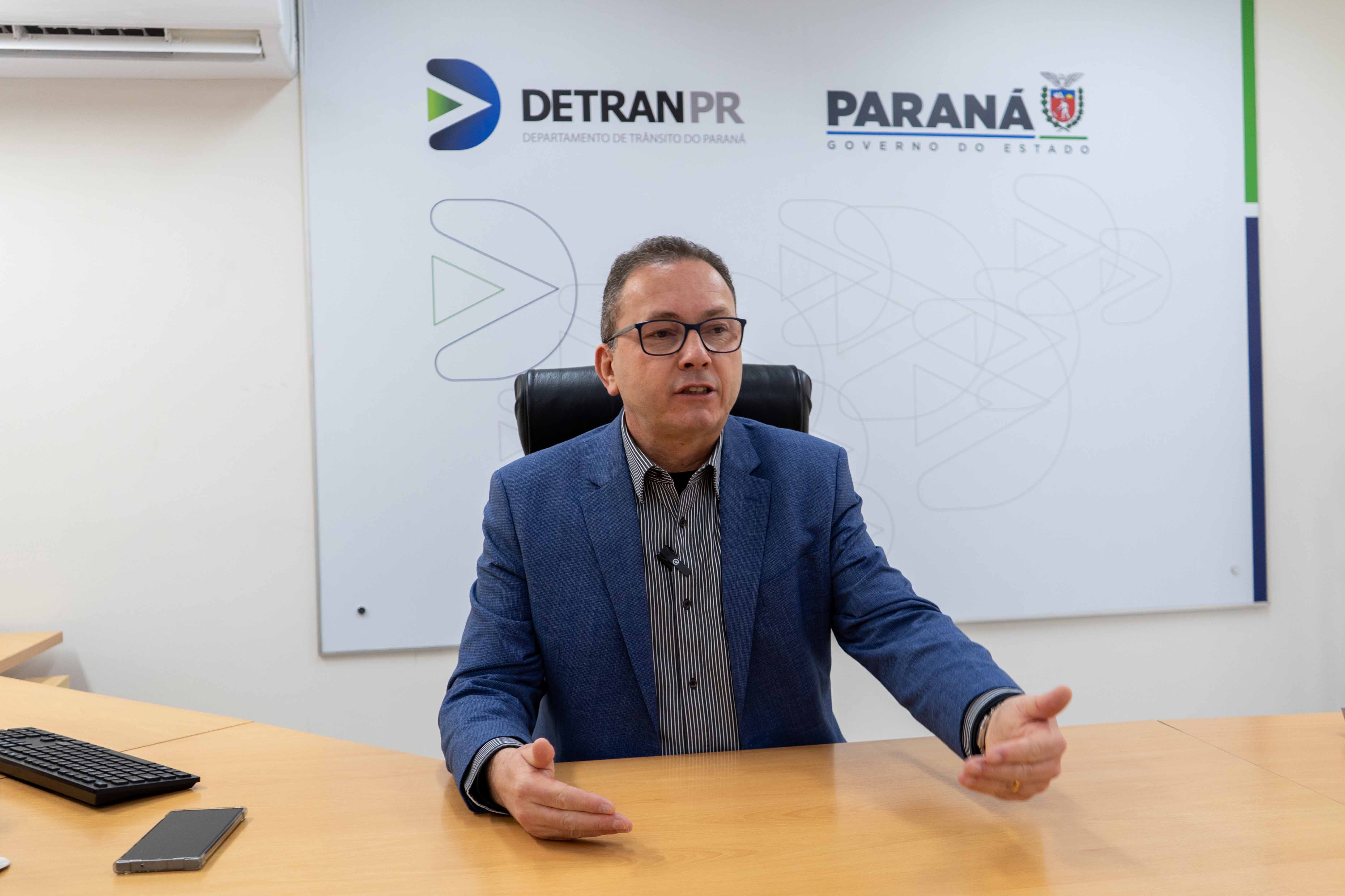 O diretor-presidente do Detran Adriano Furtado.