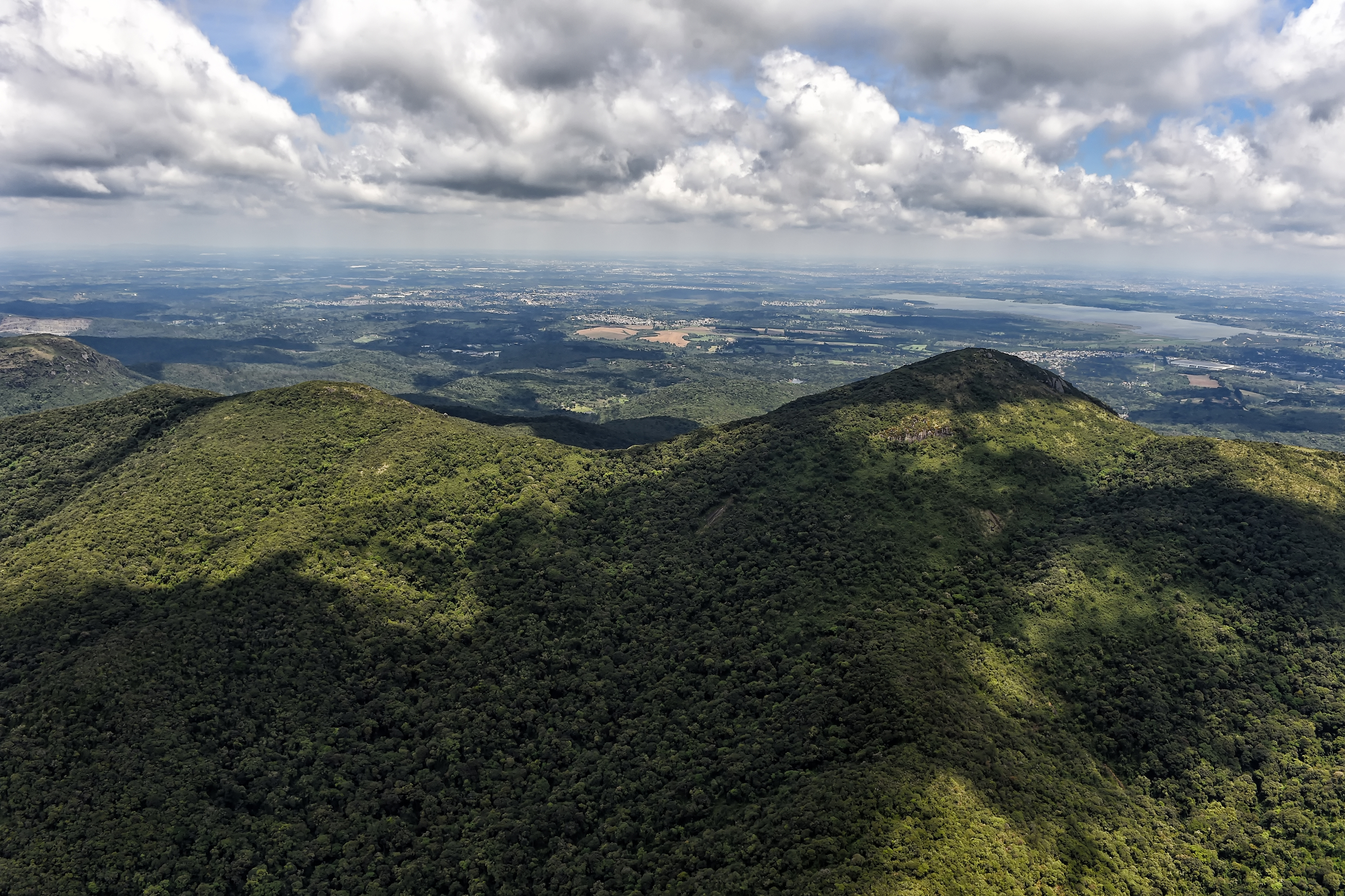Ilha do Mel, Baitaca, Vale do Codó e Campinhos: visitas aos parques estaduais administrados pelo IAT cresceram quase 10% em 2024.