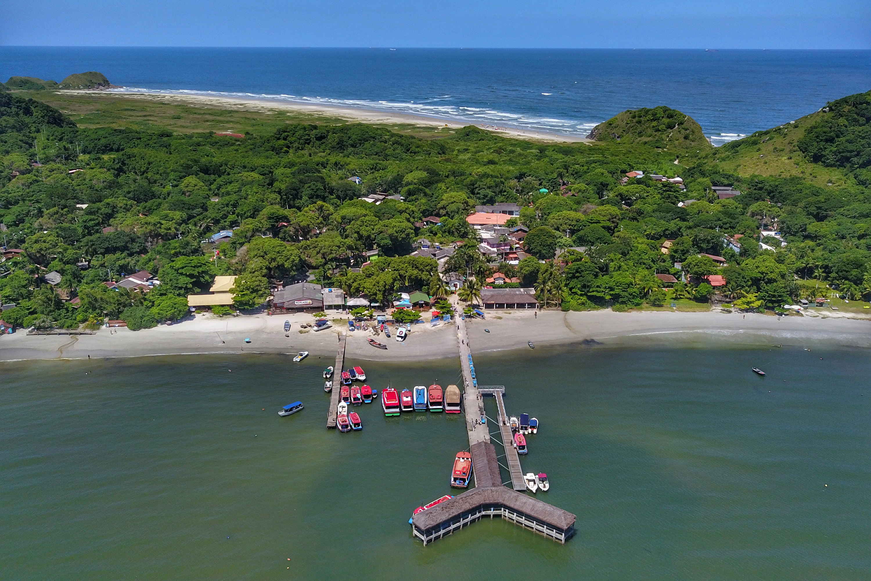 Cartão-postal preservado: Governo sanciona novo Marco Regulatório da Ilha do Mel
