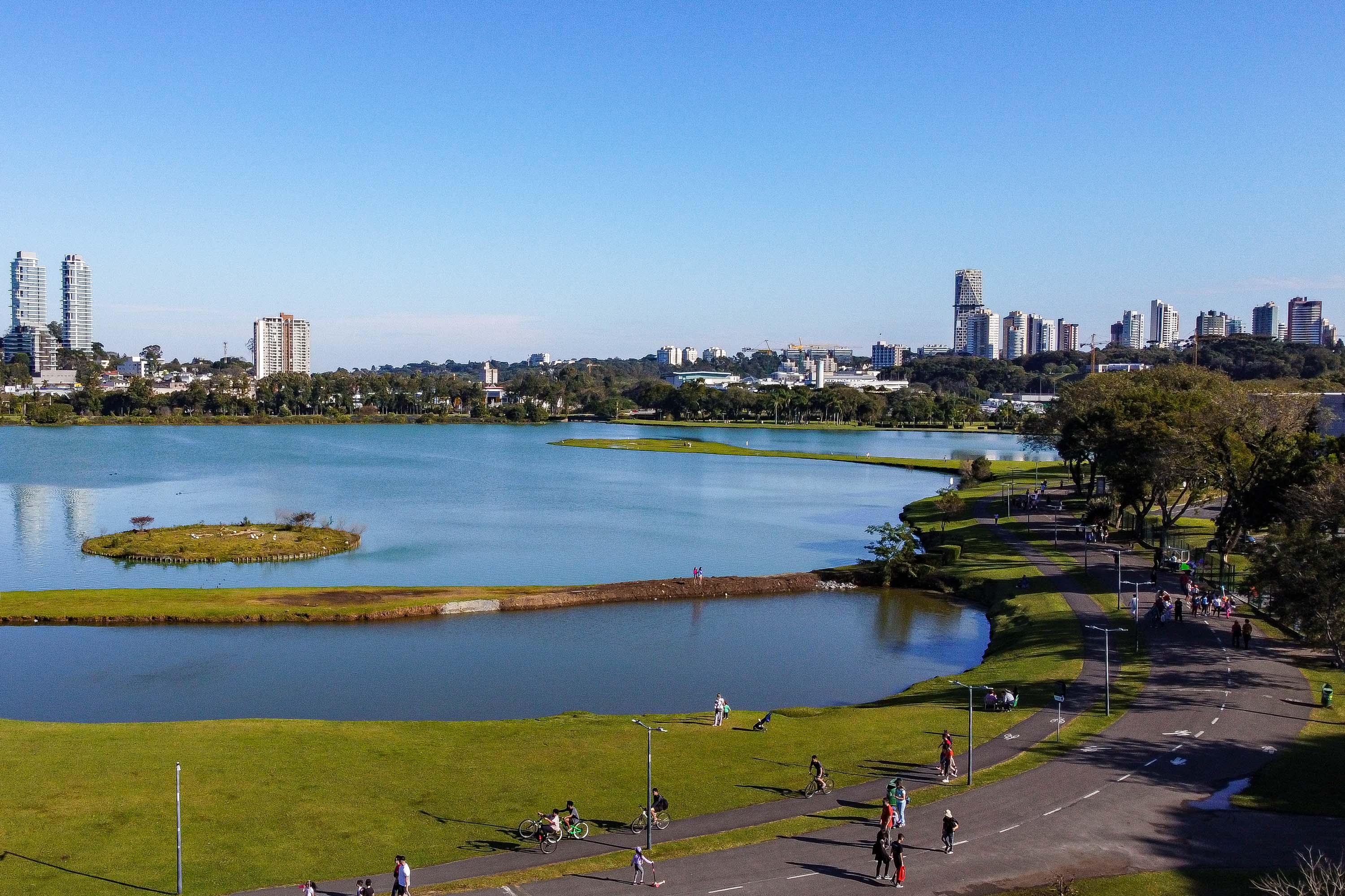 Paraná terá fim de semana quente antes da chegada de uma nova frente fria ao Estado