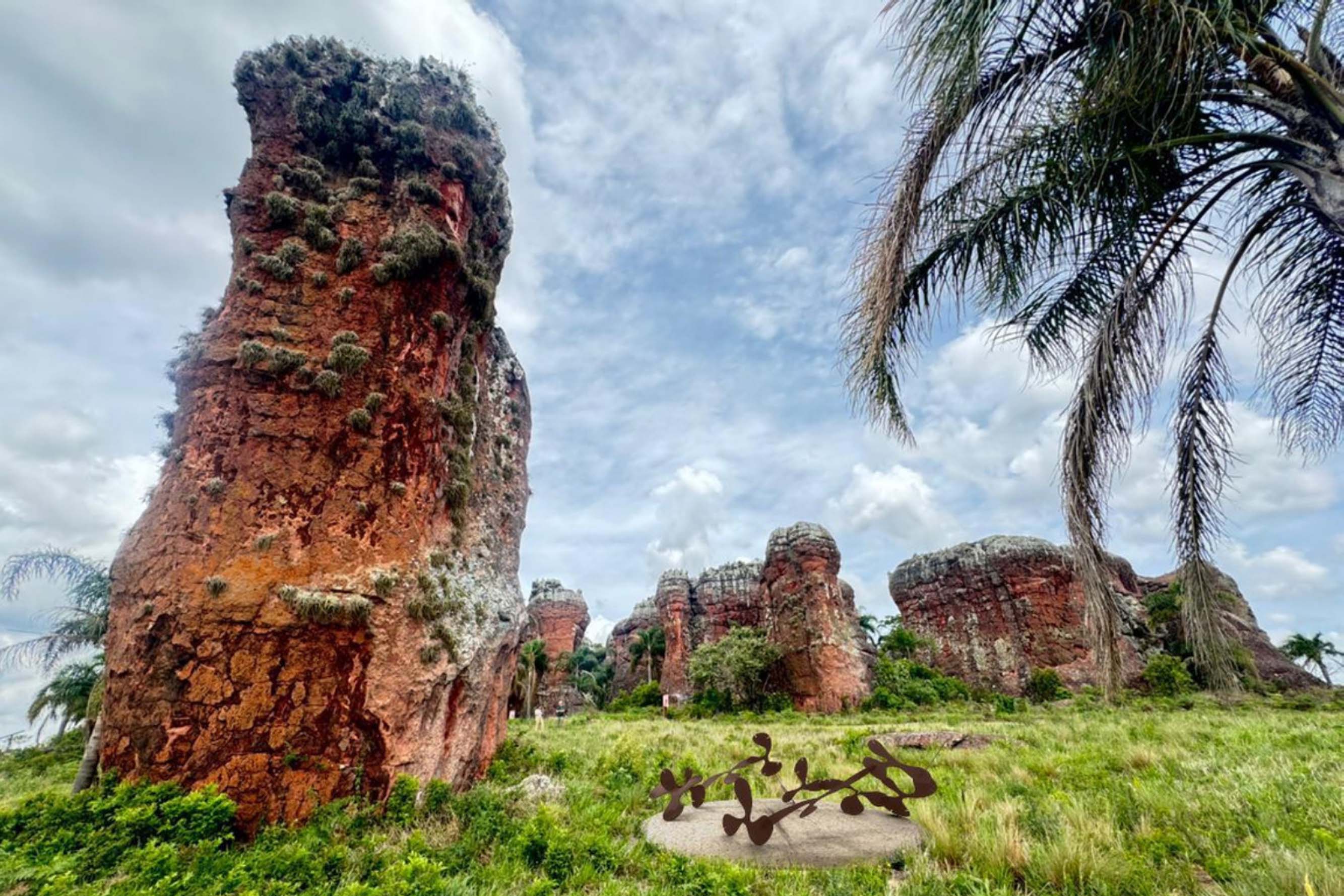 Parque Estadual de Vila Velha receberá obras de arte ao ar livre, numa realização do Museu Oscar Niemeyer