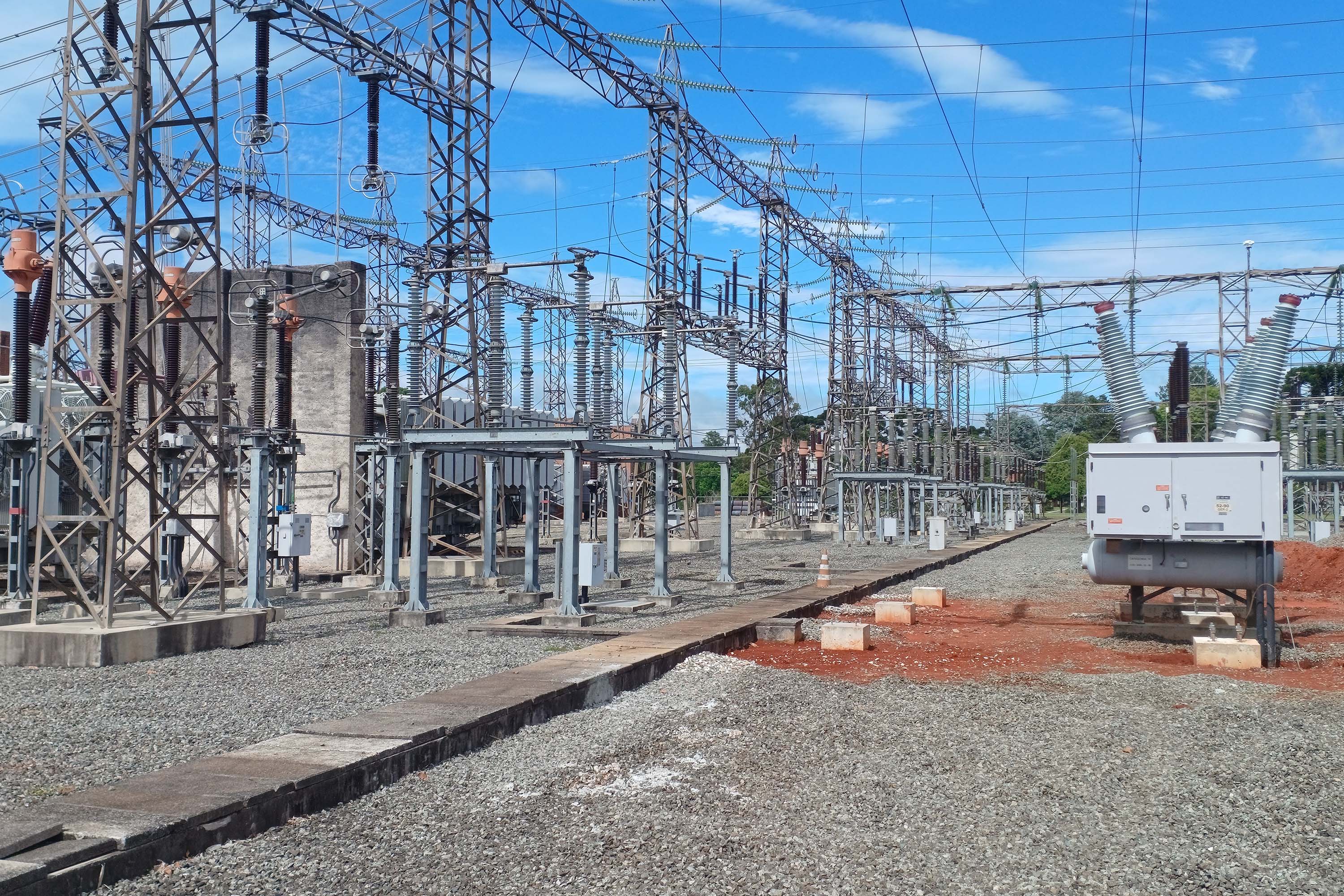 IAT regulamenta licenciamento para transmissão e distribuição de energia elétrica no Paraná