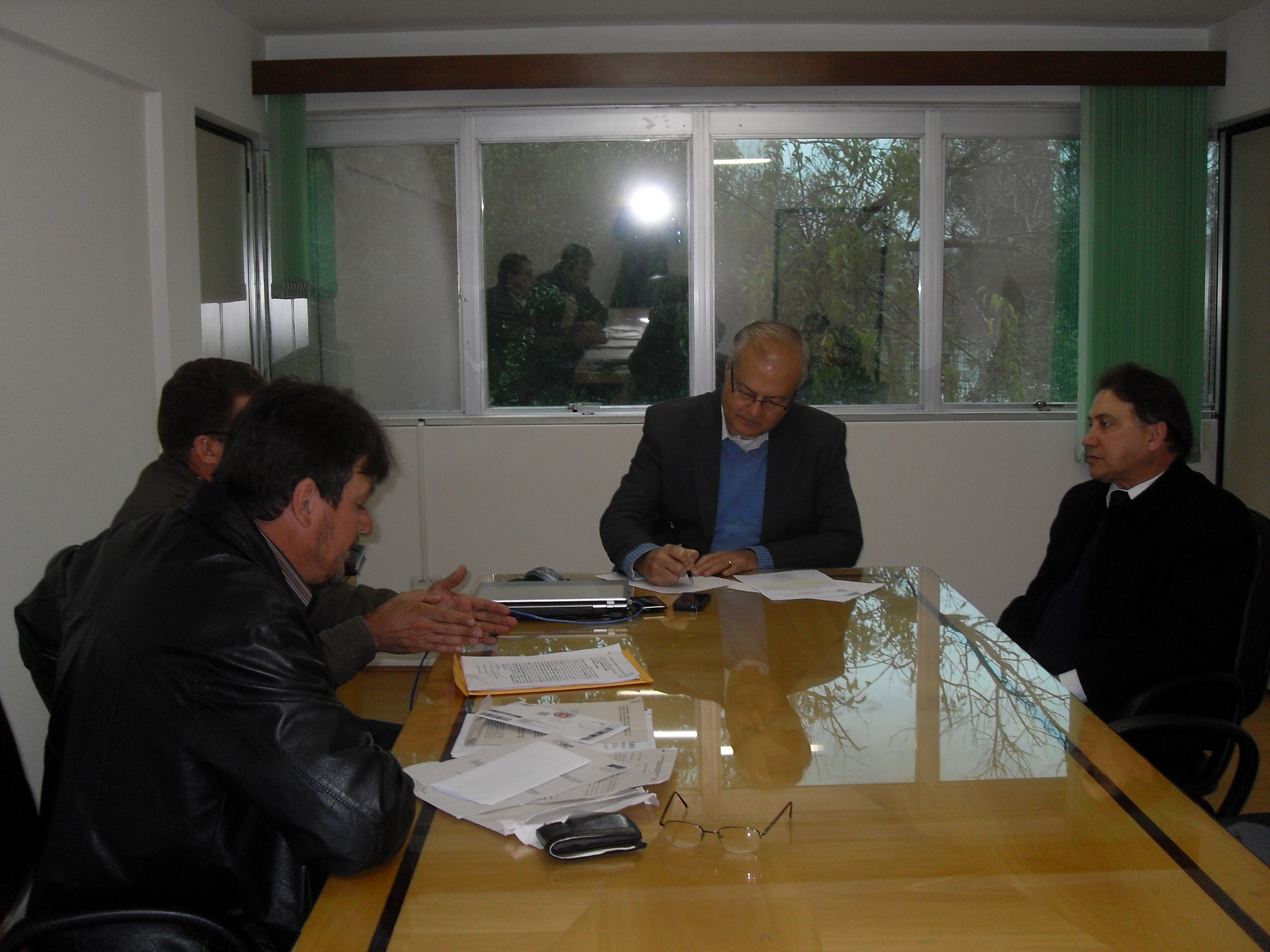 Secretário Jonel Iurk recebe a visita do Deputado Nelson Garcia