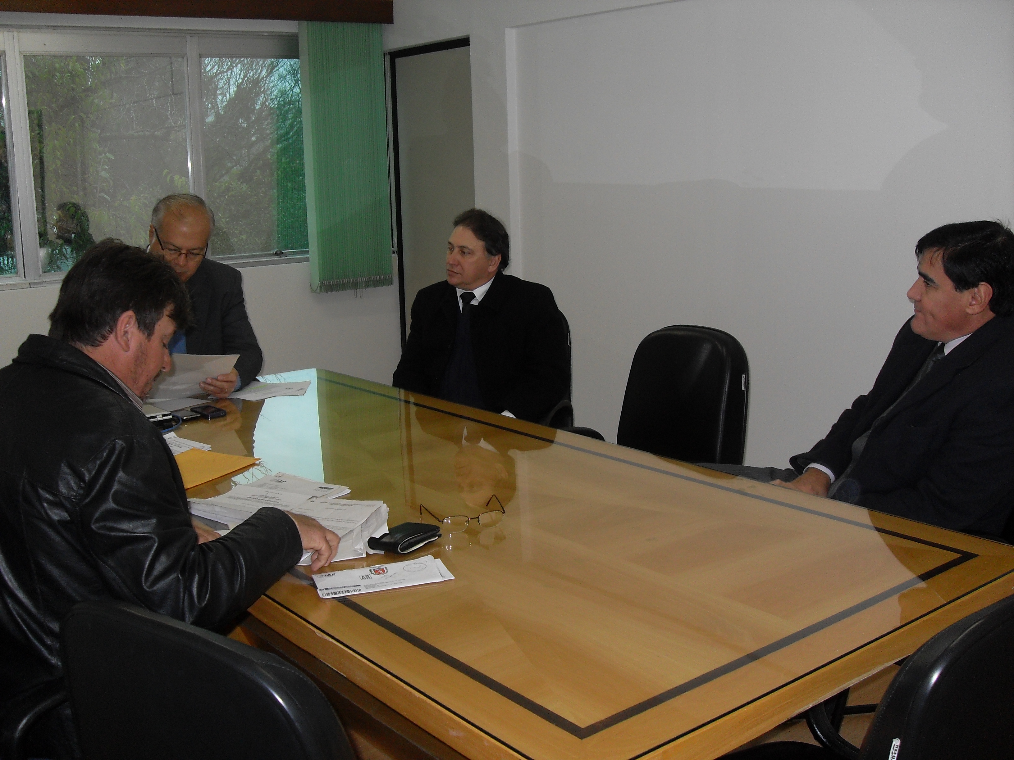 Secretário Jonel Iurk recebe a visita do Deputado Nelson Garcia