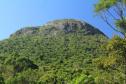 Mutirão voluntário com apoio técnico do Instituto Água e Terra (IAT) vai restaurar e revitalizar a trilha que dá acesso ao Morro Pão de Loth, um dos principais atrativos do Parque Estadual da Serra da Baitaca