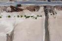 Matinhos, 16 de abril de 2024 - O governo do Paraná retorna as obras na orla de Matinhos, no balneário Praia Grande, em Matinho.