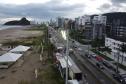 Superpostes fazem a iluminação pública da nova orla de Matinhos.