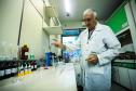 Composto por três laboratórios, a estrutura do IAT faz análises regulares de amostras de água, solo, sedimentos e peixes para a identificação de contaminantes e poluentes