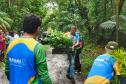 Voluntários participaram da ação de educação ambiental no Parque Estadual do Palmito, em Paranaguá, no Litoral do Paraná