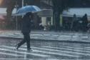 Paraná registra raios e granizo: chuva diminui na sexta, mas ganha força no fim de semana