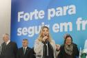 A governadora Cida Borghetti, assina convênios na área da saúde, com vários prefeitos. Presentes: secretário da Saúde, Antonio Carlos Nardi, de Meio Ambiênte, Antonio Carlos Bonetti, presidente do BRDE, Orlando Pessuti, os deputados, Pedro Lupion, Maria Victória, André Bueno, Artagão Junior, Douglas Fabrício, Élio Rusch, Nelson Justus, entre outros.Curitiba, 06-06-18.Foto: Arnaldo Alves / ANPr.