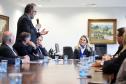 O Governo do Paraná vai recompensar os proprietários de imóveis urbanos ou rurais para que protejam as áreas naturais situadas em suas propriedades. A governadora Cida Borghetti lançou nesta quarta-feira (27) o projeto de Pagamento de Serviços Ambientais (PSA), que vai conceder incentivos econômicos para quem conservar estas áreas.Curitiba, 27/06/2018.Foto: José Fernando Ogura/ANPr