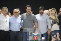 O governador Carlos Massa Ratinho Junior afirmou nesta sexta-feira (12), em encontro com prefeitos de cidades da região Norte, realizado na ExpoLondrina, que o programa de transferência da sede administrativa para cidades do interior fortalece a presença do governo junto à população e agiliza o encaminhamento das demandas regionais.  -  Londrina, 12/04/2019  -  Foto: Rodrigo Félix Leal/ANPr