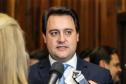 Governador participa de homenagem a Oriovisto Guimarães
