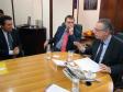 O Secretário Estadual de Meio Ambiente e Recursos Hídricos, Jonel Iurk e o Presidente do Instituto das Águas do Paraná, Márcio Nunes, realizaram uma apresentação do Programa Estadual de Águas e Saneamento Rural (Proesas) ao Ministro de Agricultura, Wagner Rossi, em Brasília. 