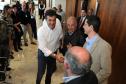 Governador Beto Richa acompanhado pelo, secretário de Meio Ambiente, Luiz Eduardo Cheida, presidente do Ibama, Volney Zanardi Júnior, superintendente do Ibama, Jorge Calado, diretor-presidente do IAP, Luiz Tarcisio Mossato Pinto, diretor-presidente do ITCG, Amílcar Cavalcante Cabral, diretor presidente da Mineropar, José Antonio Zem, diretor presidente do Simepar, Eduardo Alvim Leite, deputado federal Fábio Feldmann, secretário chefe da Casa Civil, Reinhold Stephanes, sub-chefe da Casa Civil, Guto