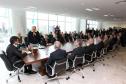 Governador Beto Richa com o secretário estadual do Meio Ambiente e Recursos Hídricos, Luiz Eduardo Cheida, e o presidente da Agência Nacional de Águas (ANA), Vicente Andreu, assina o contrato do Programa de Consolidação do Pacto Nacional pela Gestão das Águas (Progestão). Curitiba, 23/09/2013. Foto: Orlando Kissner/ANPr
