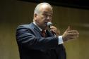 Secretário do Meio Ambiente, Luiz Eduardo Cheida acompanhado pela Desembargadora do Tribunal de Justiça Joeci Camargo Machado, representante do CREA-Pr., Antonio Borges dos Reis e representante do PV - Partido Verde, Maria Leticia Fagundes, entrega Prêmio Mãe Natureza no Auditório Mario Lobo, Palácio das Araucárias.Curitiba, 11/03/2014Foto: Ricardo Almeida / ANPr