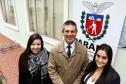 Os técnicos da SEMA responsáveis pelo projeto de reciclagem do Colégio Estadual do Paraná.E/D: Manuela Barbosa, eng. ambiental, Vinicio Bruni, eng. civil e assessor e Tatiana Silva, arquiteta.Curitiba, 17-04-14.Foto: Arnaldo Alves / ANPr.