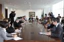Governador Beto Richa recebe o embaixador da França no Brasil, Denis Pieton, que estava acompanhado da embaixatriz Najwa Bassil Pieton, do cônsul geral da França em São Paulo, Damian Loras, da cônsul honorária em Curitiba, Emilie Dely, do presidente da Agência Francesa de Desenvolvimento (AFD) no Paraná, Laurent Doriez e de empresários franceses.Curitiba, 27.11.2014.Foto: José GomercindoANPr