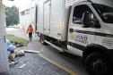 Programa Coleta Seletiva Solidária da Copel destina 100 toneladas por ano de resíduos recicláveis coletados nas sedes da companhia para oito associações e cooperativas de catadores em diversas cidades do Paraná. Na foto, Coleta no Polo da Copel Mossunguê.Curitiba, 16/06/2016.Foto: Daniela Catisti/Copel