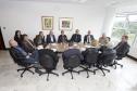 Os secretários Chefe da Casa Civil Valdir Rossoni, da Casa Militar, cel. Adilson Castilho Cassitas e do Meio Ambiente e Recursos Hídricos, Antonio Carlos Bonetti,durante  reunião preparatória para a Operação Verão- 2017,  com prefeitos do litoral.Curitiba, 11-10-16.Foto: Arnaldo Alves / ANPr.