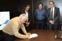 Regulamentação Aquaviária do Paraná - O Governo do Paraná e as prefeituras de Paranaguá e Pontal do Paraná assinaram nesta segunda-feira (21) o convênio para a regulamentação dos terminais de embarque e o transporte de passageiros para a Ilha Mel.  Curitiba, 21/11/2016 - Foto: Henrick Loyola Porzycki.