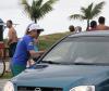A Secretaria de Meio Ambiente e Recursos Hídricos (Sema), com apoio de diversos órgãos do Governo do Estado, promoveu uma blitz educativa no calçadão de Caiobá, em Matinhos (PR), na tarde deste sábado (11/02) para alertar motoristas e passageiros sobre a conscientização para o transporte e os cuidados com a saúde dos animais de estimação