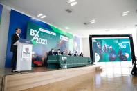 Da parte do Governo do Estado, uma das principais frentes de trabalho no período será apresentar os dois ativos de infraestrutura previstos para concessão em 2022: a Nova Ferroeste e os 3,3 mil km de rodovias. 