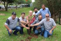 Dia do Rio é marcado com plantio de 100 mil mudas nas margens das bacias hidrográficas Foto: IAT