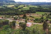 Governo do Estado entrega 94 títulos de domínio e matrículas em Ivaí, nos Campos Gerais - Foto: Denis Ferreira Netto