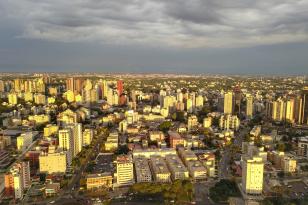 Verão chega nesta segunda-feira com tempo instável, prevê o Simepar . 