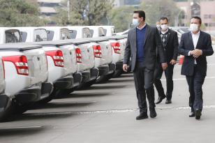 Carros para fiscalização