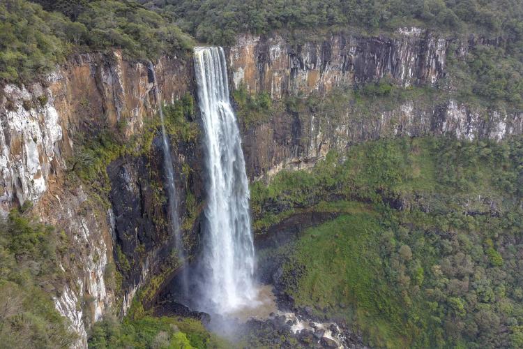 Governo lança em março a terceira fase do projeto de retomada do turismo no Estado