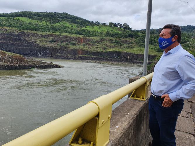 Visita às Usinas Hidrelétricas do Rio Iguaçu - PR