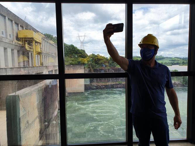 Visita às Usinas Hidrelétricas do Rio Iguaçu - PR