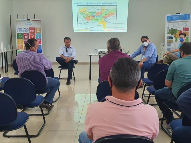 Visita às Usinas Hidrelétricas do Rio Iguaçu - PR