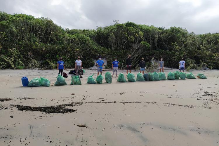 Junho foi marcado com ações em prol do meio ambiente. A Sedest e o IAT promoveram lives, distribuição de mudas em troca de alimentos, produção de vídeos institucionais e campanha nas redes sociais. O objetivo foi despertar a educação ambiental em toda a sociedade - Curitiba, 30/06/2021 - Foto: Filipe Pedroso de Oliveira