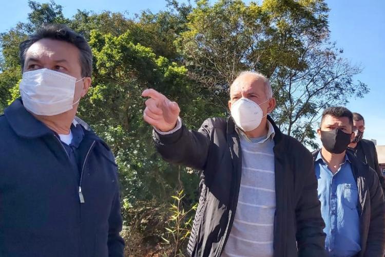 PEROBAL - O projeto Parques Urbanos do Paraná é o maior do Brasil, afirmou o secretário estadual do Desenvolvimento Sustentável e do Turismo, Márcio Nunes. Ele esteve nesta semana na região Noroeste para acompanhar as obras de quatro Parques Urbanos. São áreas de fundo de vale que serão recuperadas e reaproveitadas como espaços de lazer e turismo aos moradores, aliado à preservação ambiental. - 02/07/2021 - Foto: Divulgação SEDEST