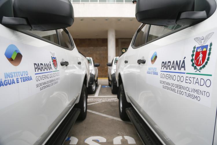 Carros para fiscalização