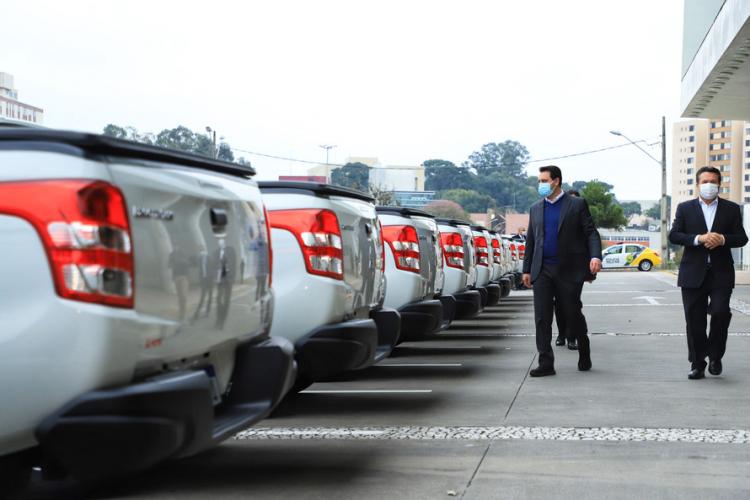 Carros para fiscalização