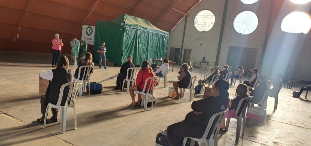 Castração em Clevelândia