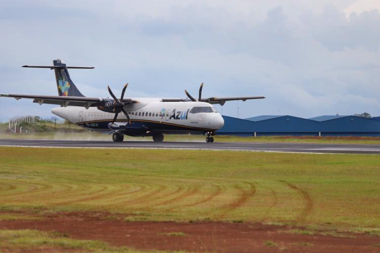 Avião