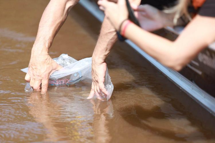 Soltura de peixes em Xambrê