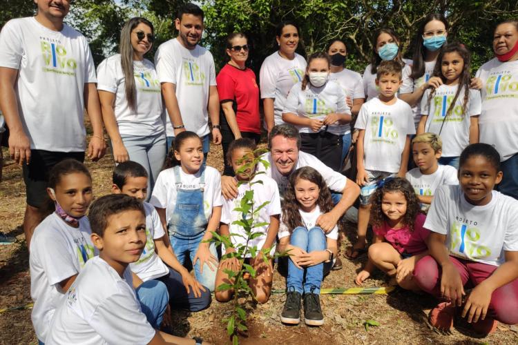 Soltura de peixes Piquiri e Ivaí
