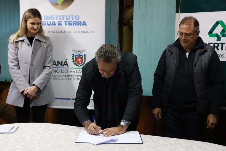 Viveiro de mudas de Pato Branco é o primeiro a receber melhorias em projeto voluntário.