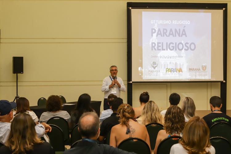 Ampliação do turismo religioso no Paraná é pauta de encontro técnico em Foz do Iguaçu Foto: Roberto Dziura Jr/AEN